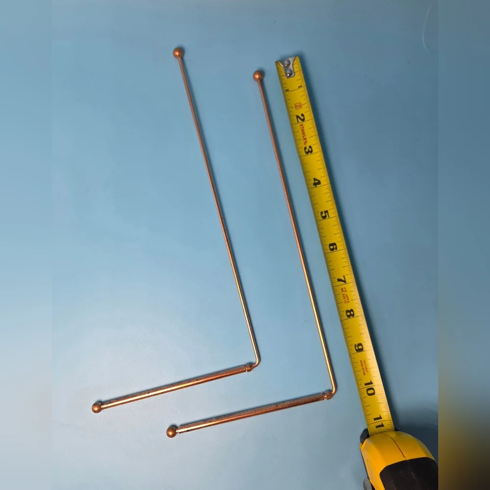 Pair Of Copper Dowsing Rods In Original Box And Packaging - Picture 2 of 4
